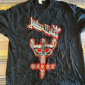 Judas Priest Firepower tour shirt